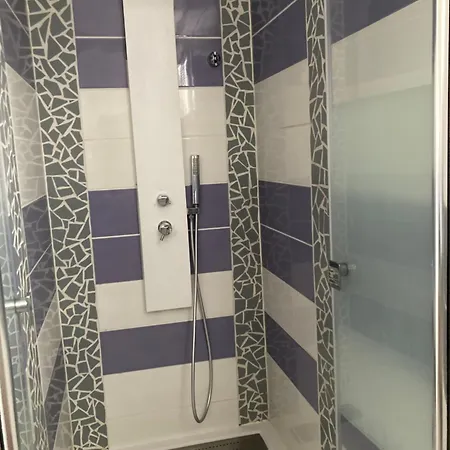 Maison Avec Piscine Couverte